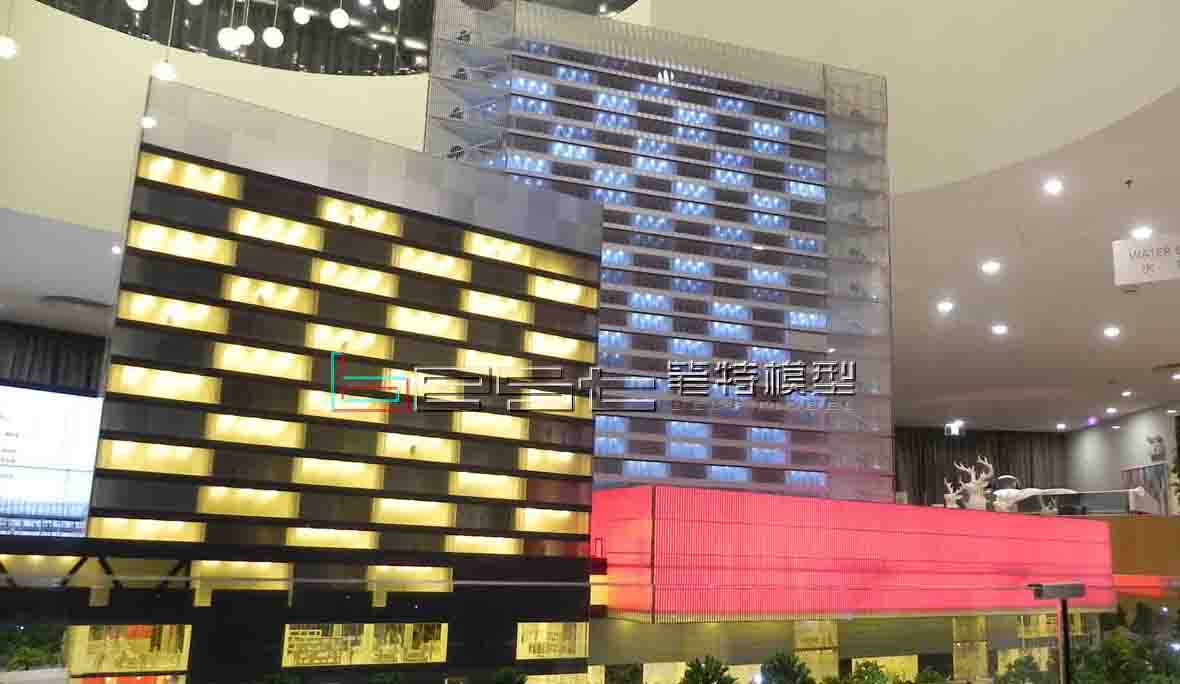 <a href='#link'></a>